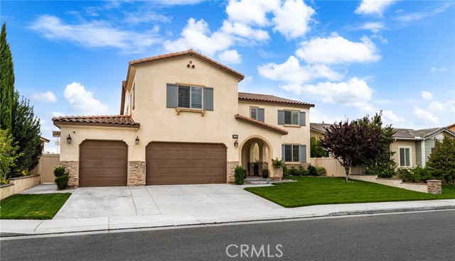 MLS #CV25197330 image #1