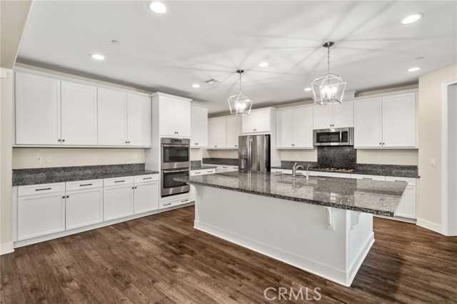 MLS #CV25197330 image #10