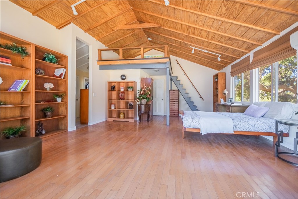 MLS #CV25198320 image #14