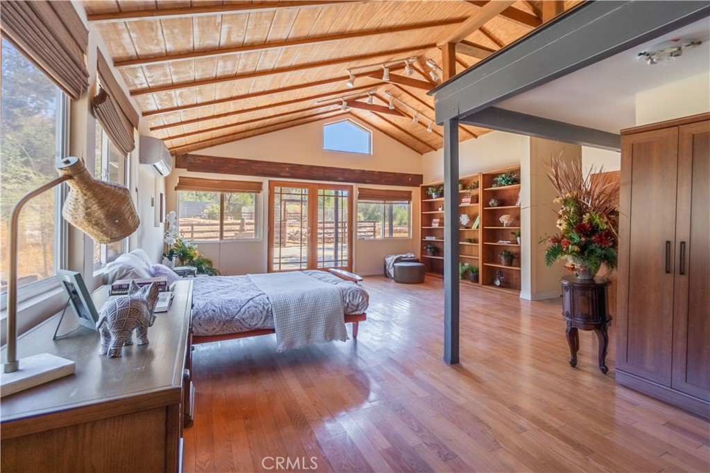 MLS #CV25198320 image #17