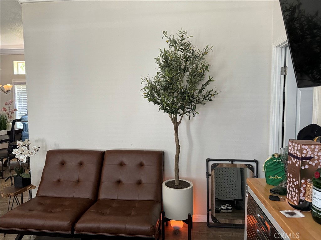 MLS #CV25199601 image #3