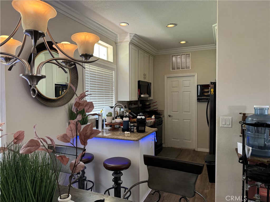 MLS #CV25199601 image #9