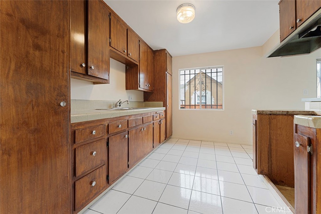 MLS #CV25202158 image #6