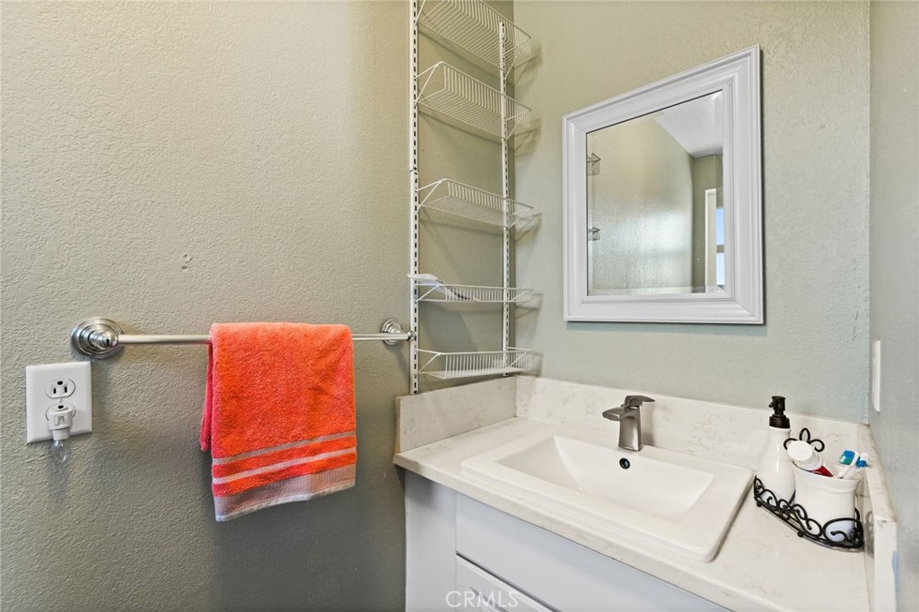 MLS #CV25202732 image #15