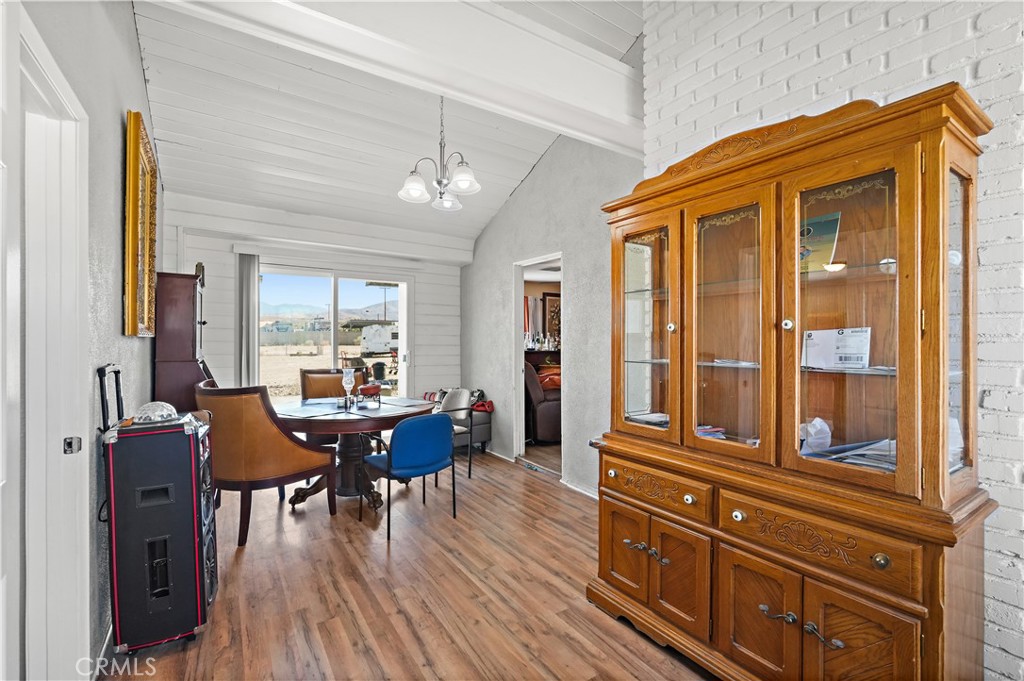 MLS #CV25202732 image #8