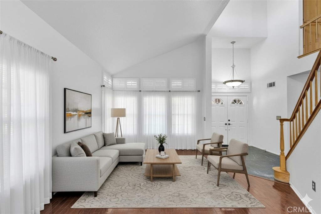 MLS #CV25204589 image #10