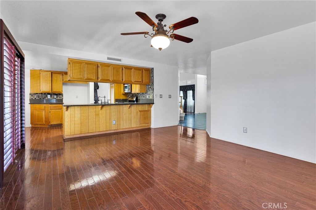 MLS #CV25204589 image #14