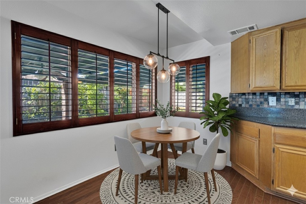 MLS #CV25204589 image #19