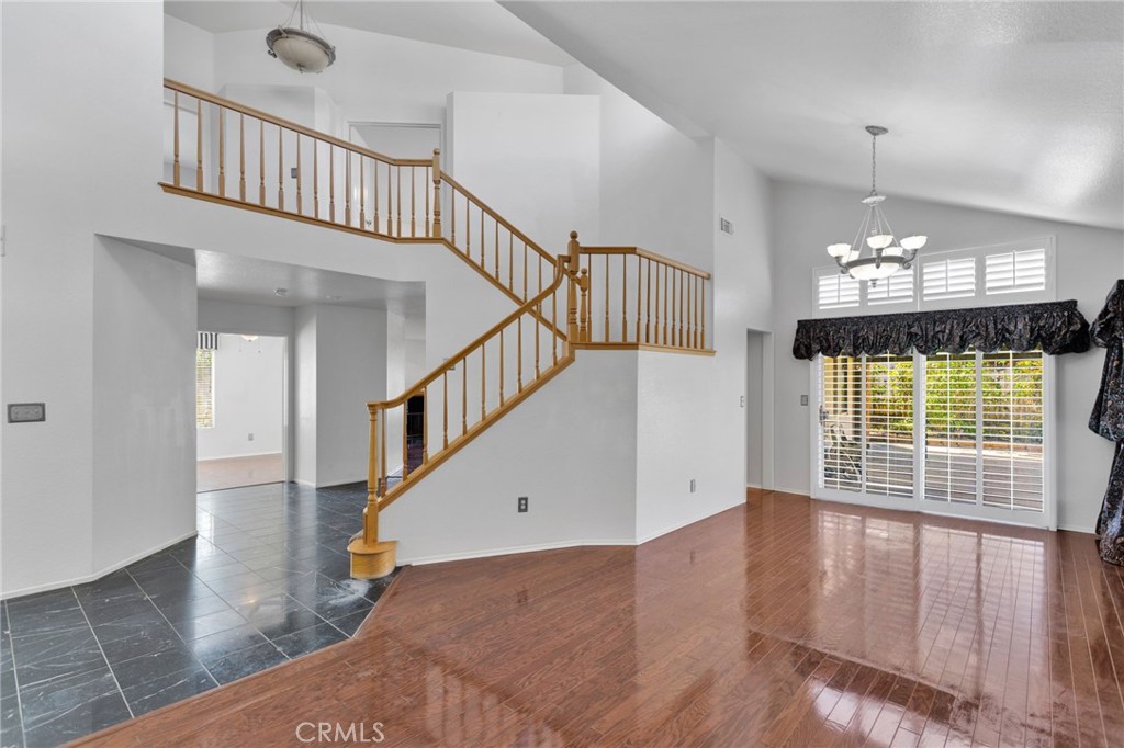 MLS #CV25204589 image #5