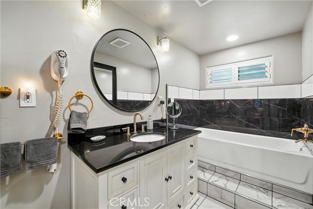 MLS #CV25204865 image #30