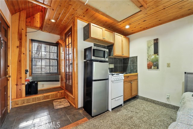 MLS #CV25204865 image #49