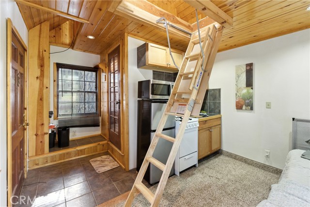 MLS #CV25204865 image #52