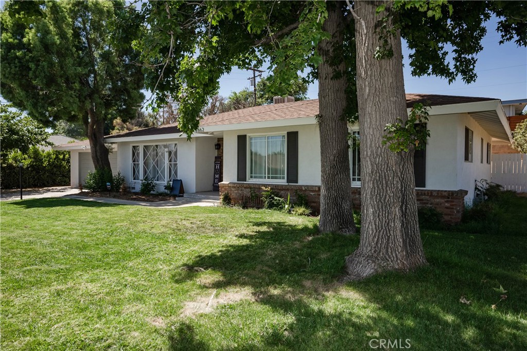 MLS #CV25214224 image #1