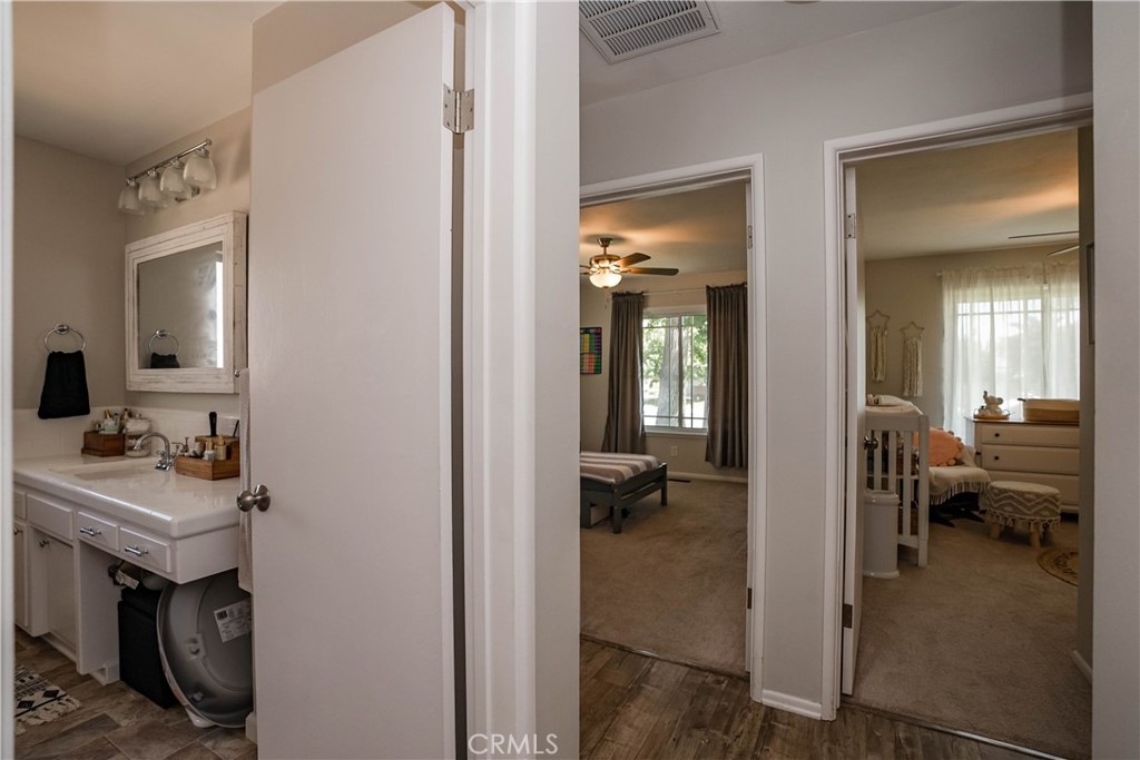 MLS #CV25214224 image #11