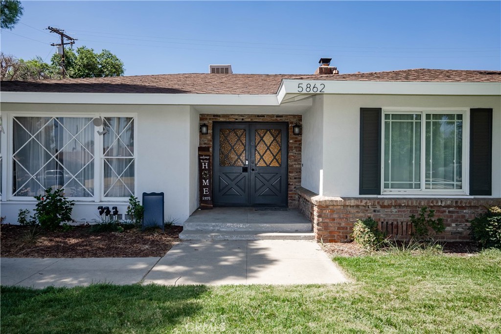 MLS #CV25214224 image #2