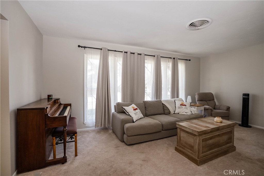 MLS #CV25214224 image #7