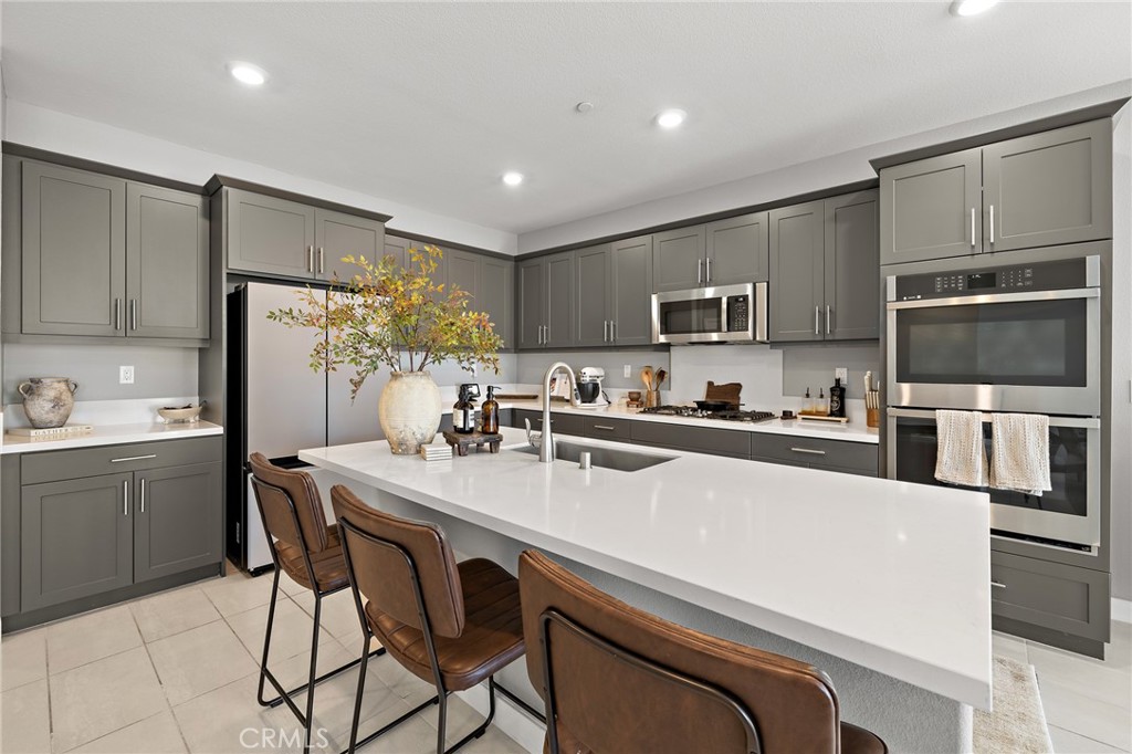 MLS #CV25215312 image #5