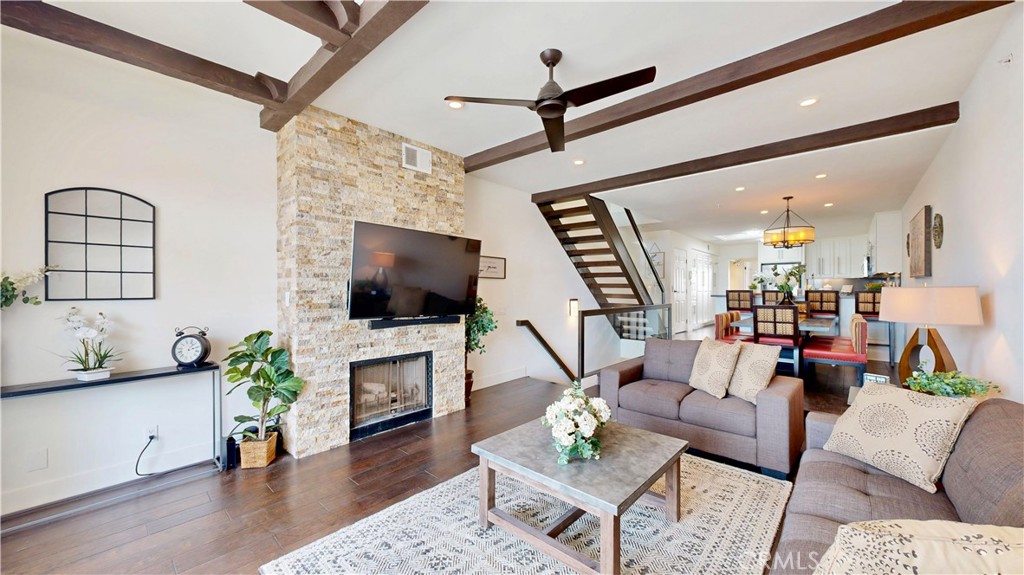 MLS #CV25215587 image #14