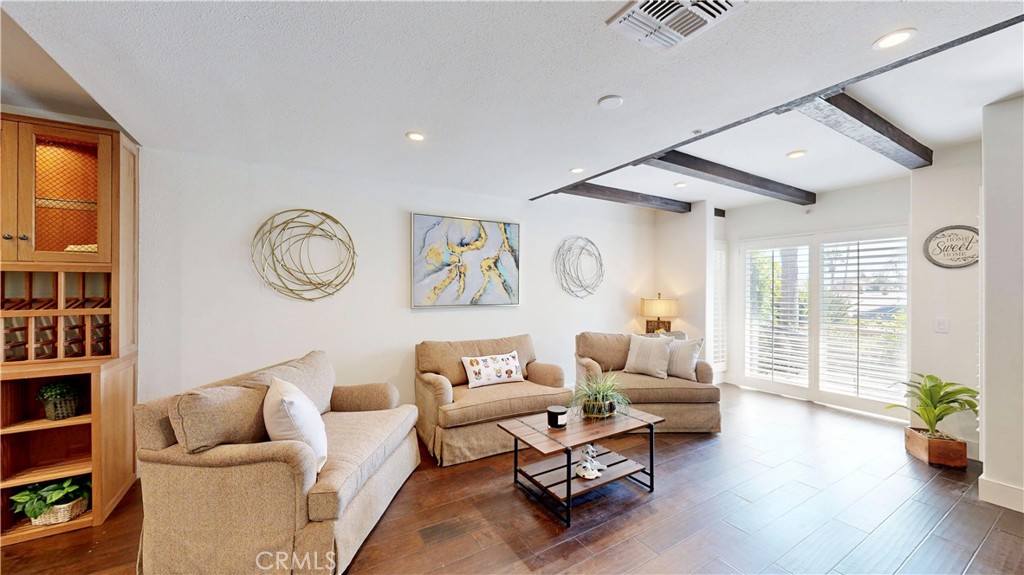 MLS #CV25215587 image #5