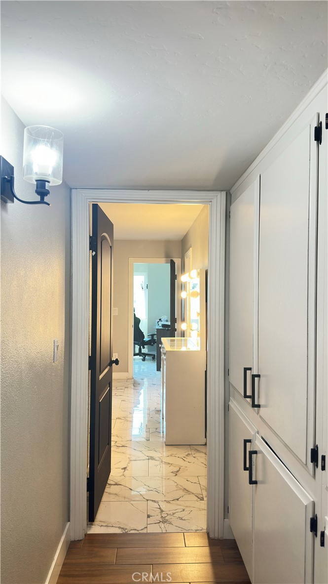 MLS #CV25217191 image #14