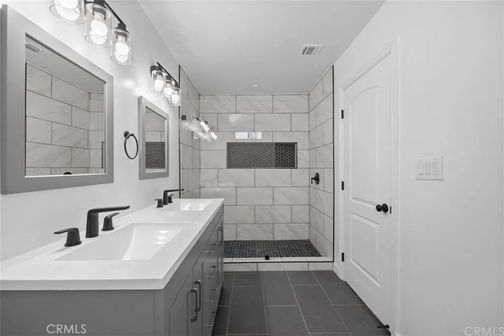 MLS #CV25217191 image #20