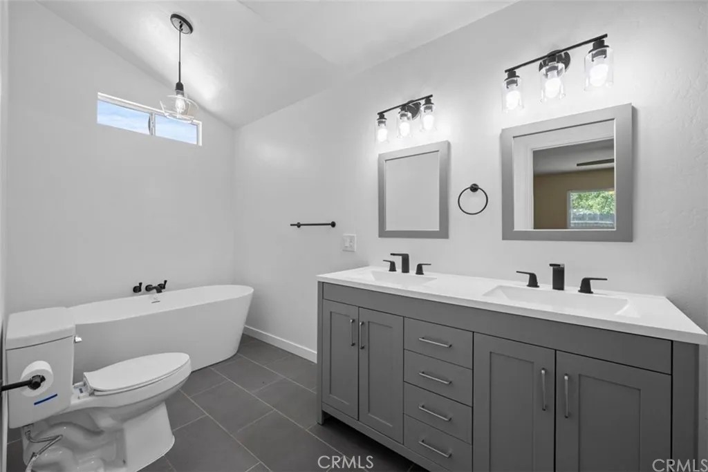 MLS #CV25217191 image #21