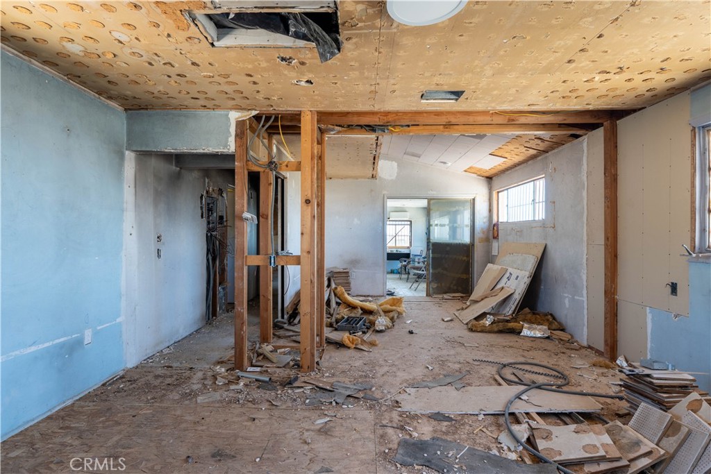 MLS #CV25219605 image #10