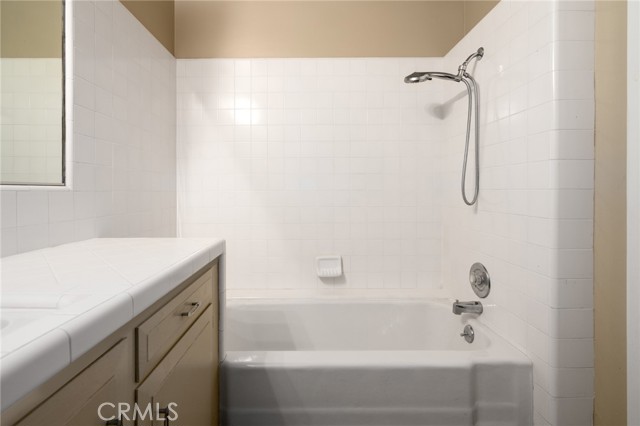 MLS #CV25220399 image #12