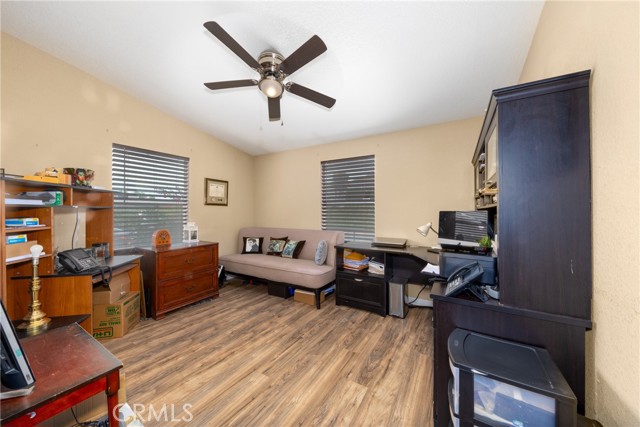 MLS #CV25220436 image #23