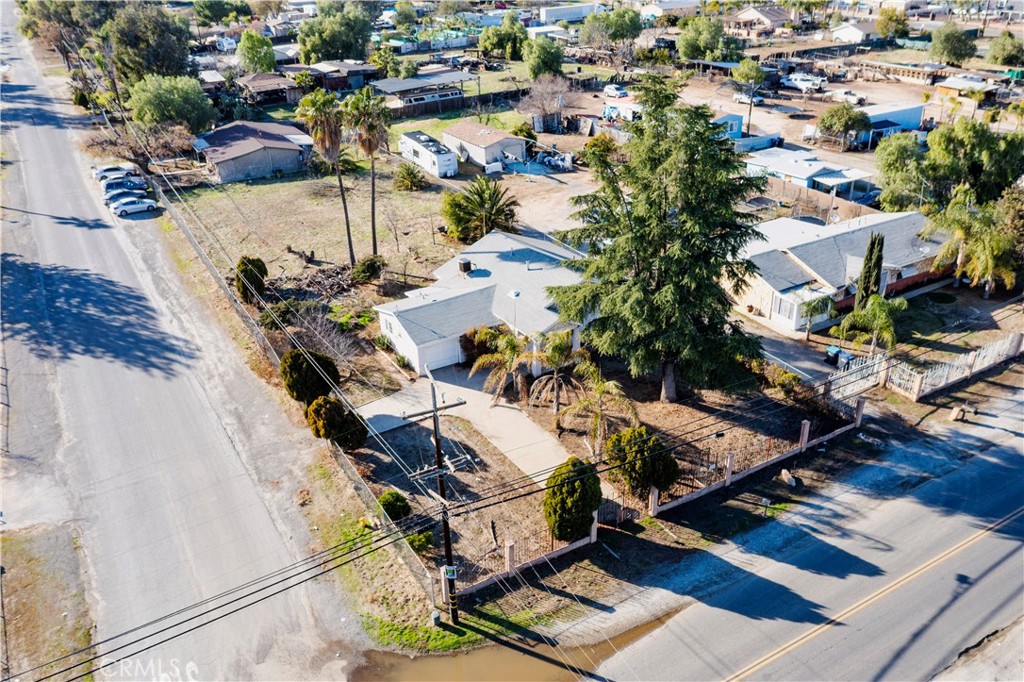 MLS #CV25220641 image #0