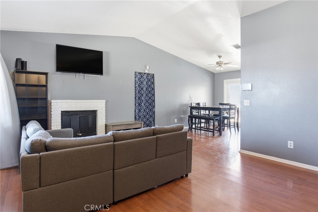 MLS #CV25222340 image #3