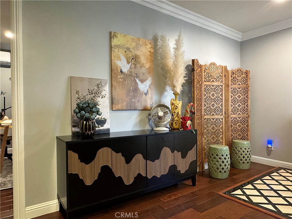 MLS #CV25222681 image #4