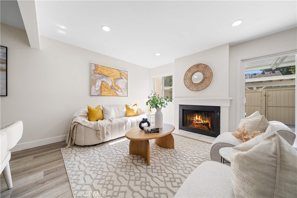 MLS #CV25223026 image #8