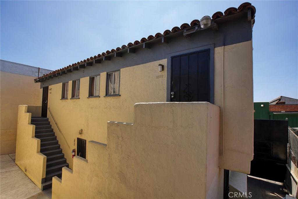 MLS #CV25223898 image #2