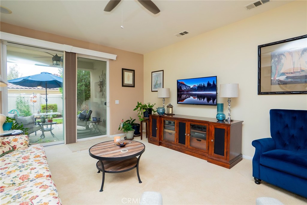 MLS #CV25225121 image #10