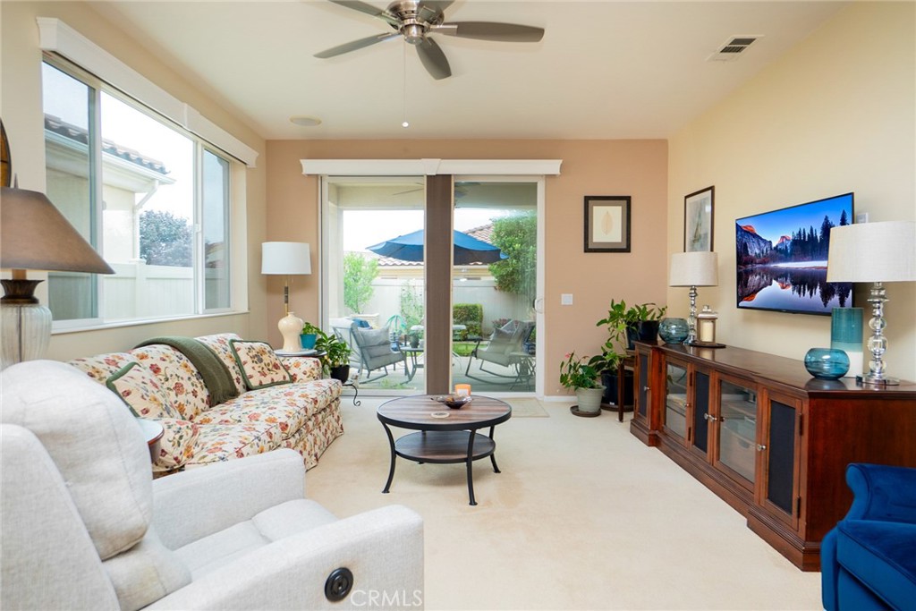 MLS #CV25225121 image #11