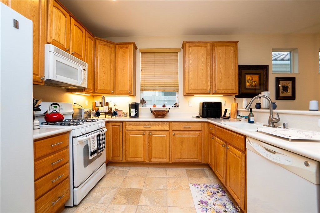 MLS #CV25225121 image #15