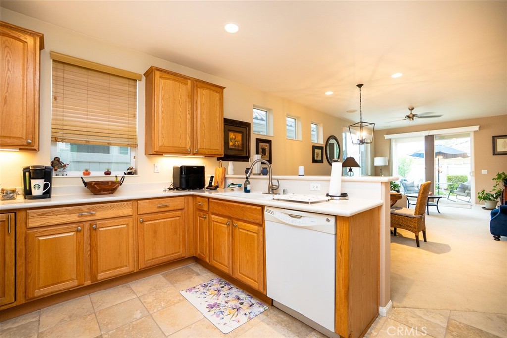 MLS #CV25225121 image #16