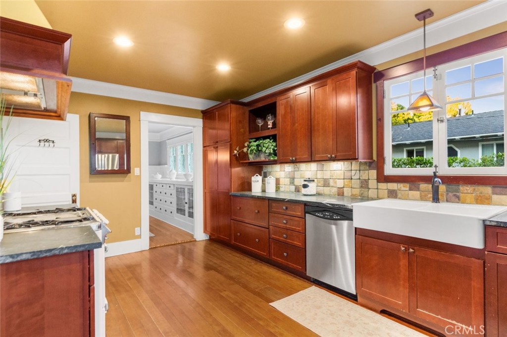 MLS #CV25225443 image #16