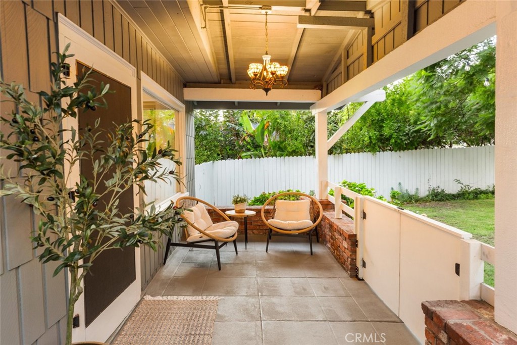 MLS #CV25225443 image #2