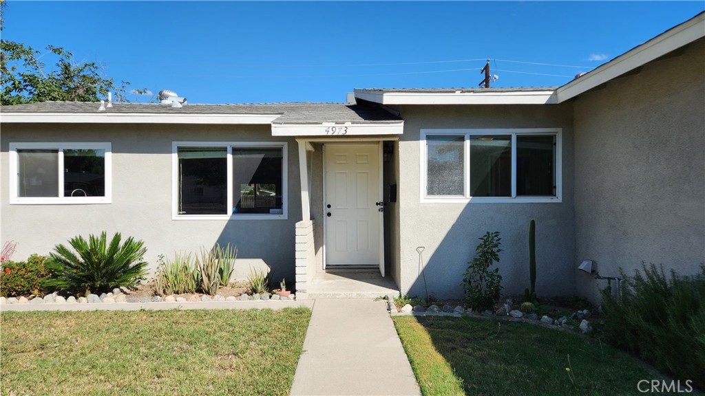 MLS #CV25225535 image #2