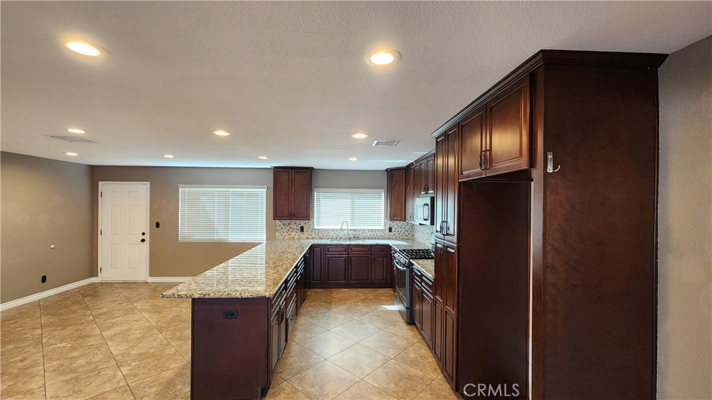 MLS #CV25225535 image #4