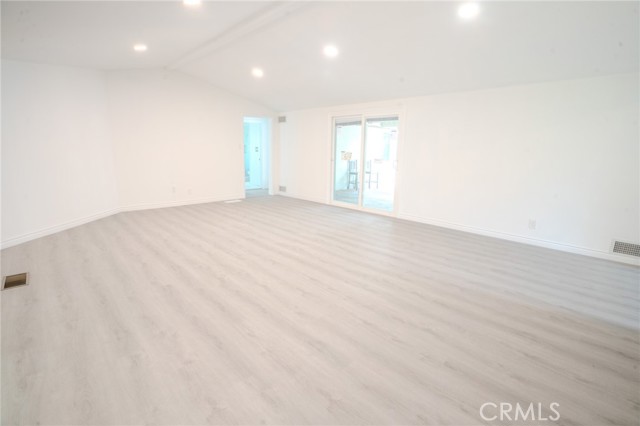 MLS #CV25225987 image #4