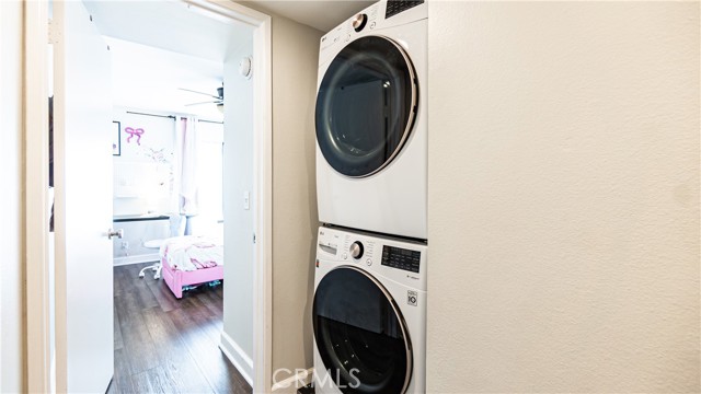 MLS #CV25226411 image #19