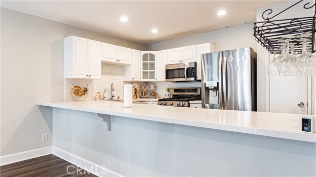 MLS #CV25226411 image #8