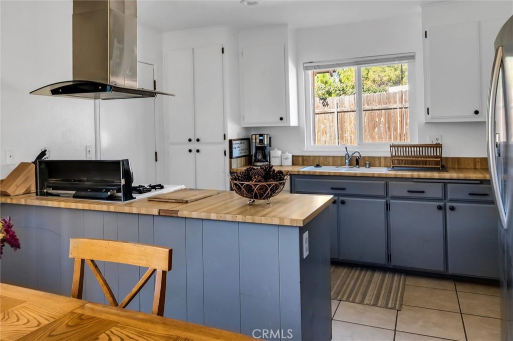 MLS #CV25227164 image #5