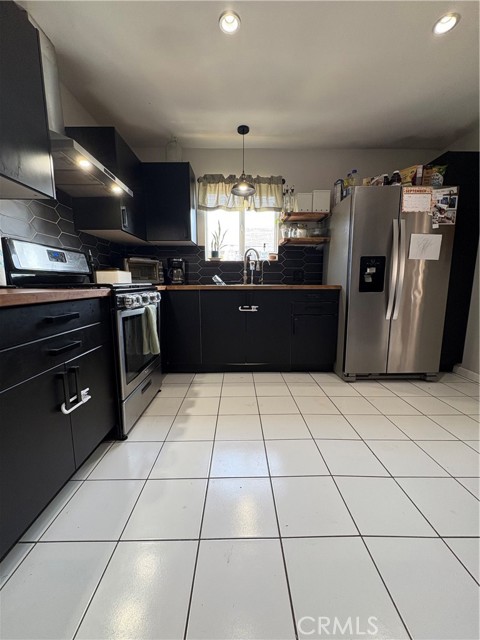 MLS #CV25228285 image #8