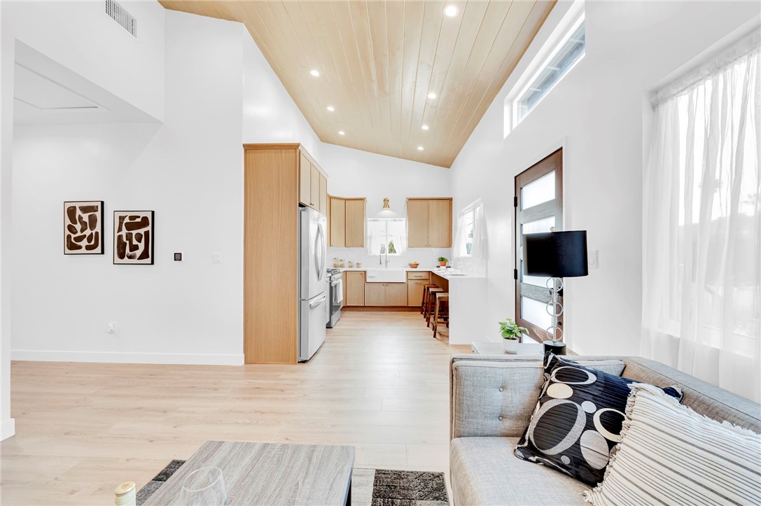 MLS #CV25229081 image #16