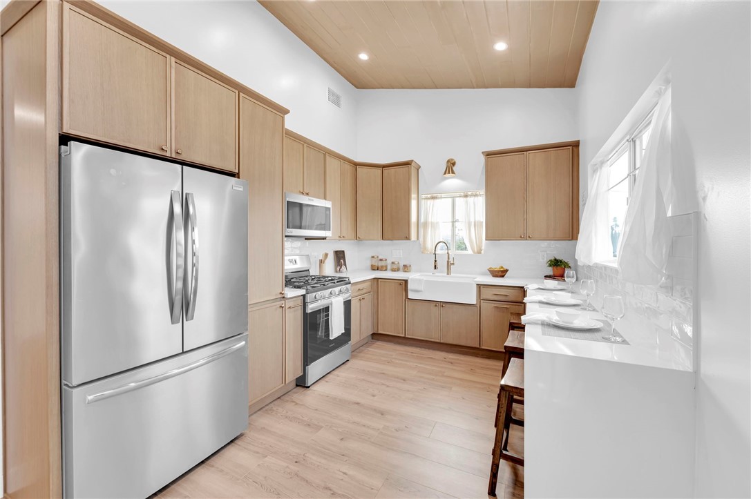 MLS #CV25229081 image #18