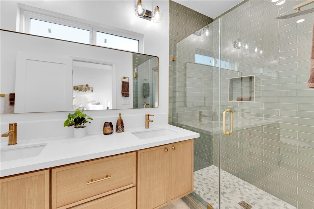 MLS #CV25229081 image #25